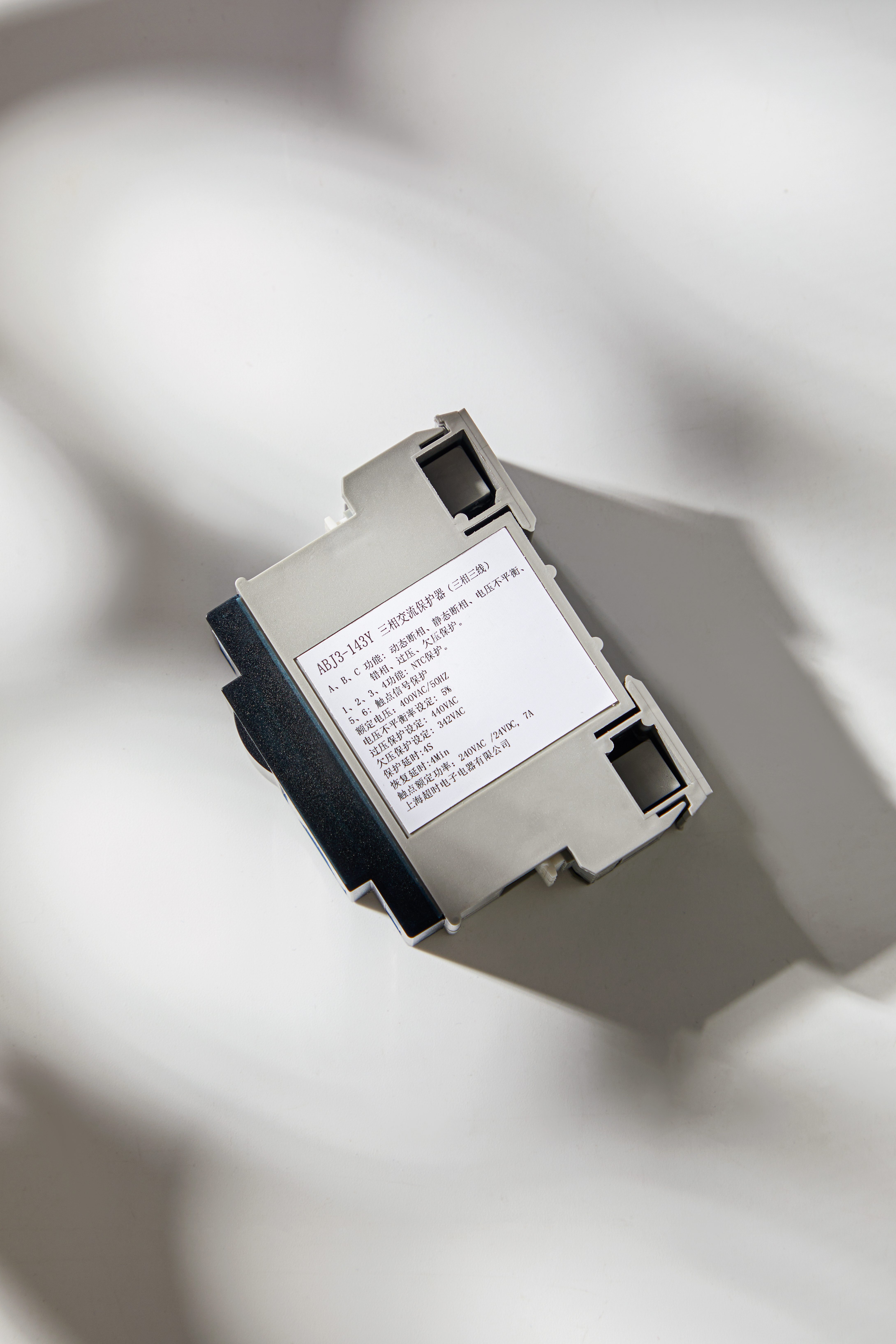 Abj3-24s Multifunctional Static Phase Loss Protector With Extended Functions Application: Industrial