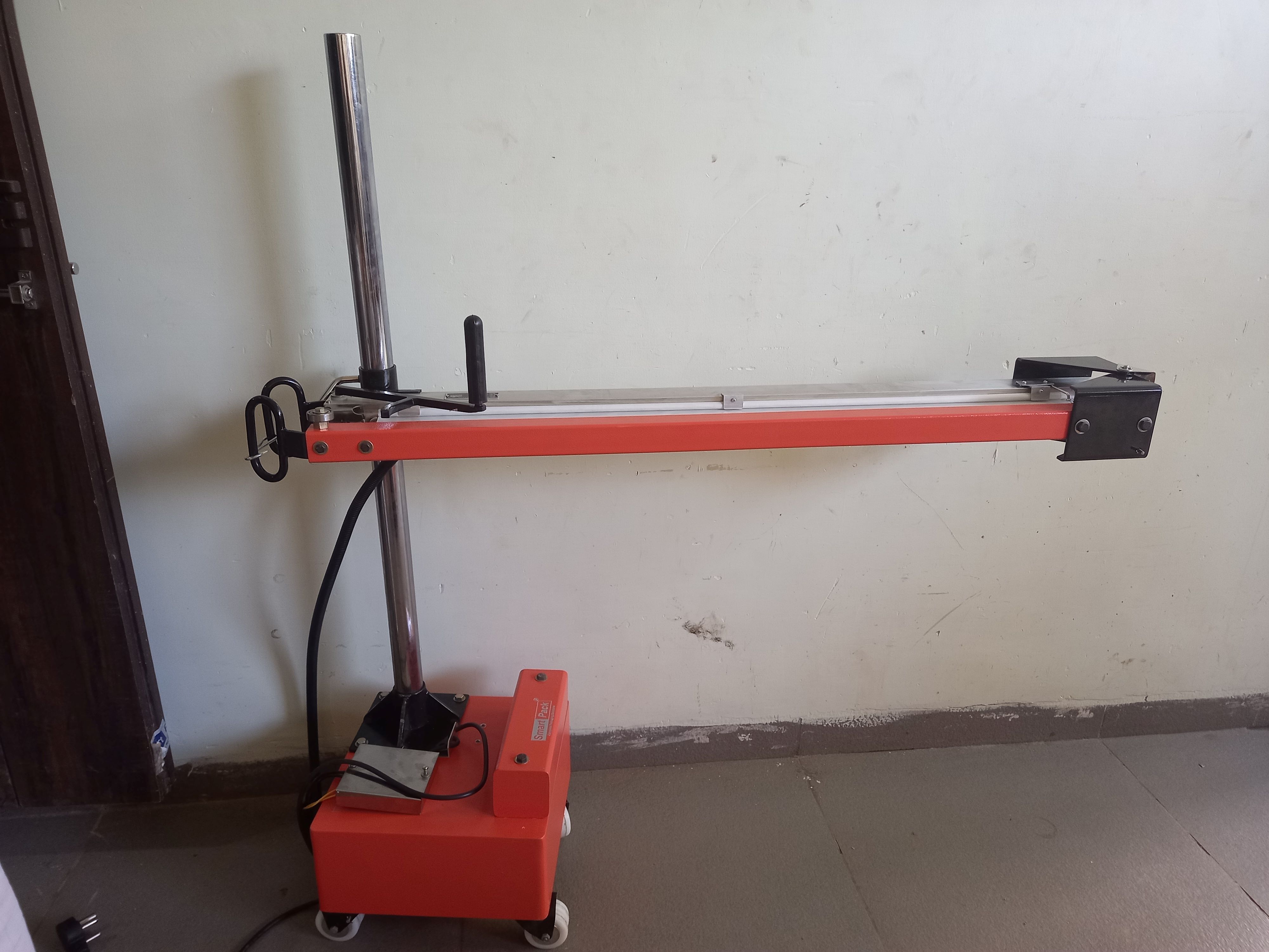 Moveable Sealer Machine - Application: Plastic Pouch