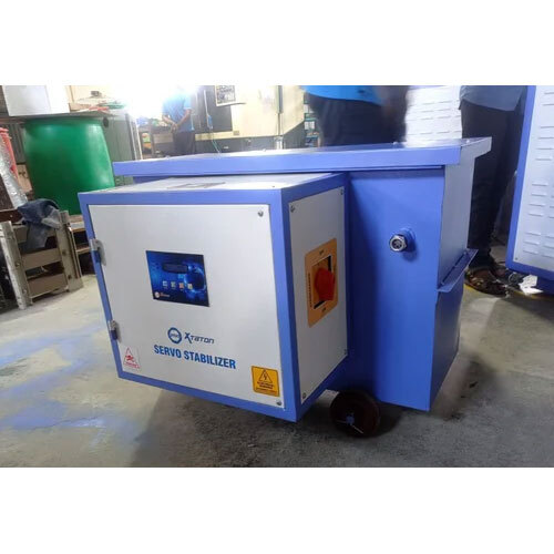 50 Kva तेल से ठंडा सर्बो वोल्टेज स्थिरीकरण यंत्र