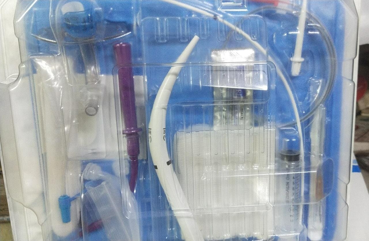 Percutaneous Dilation Tracheostomy Kit With Blue
