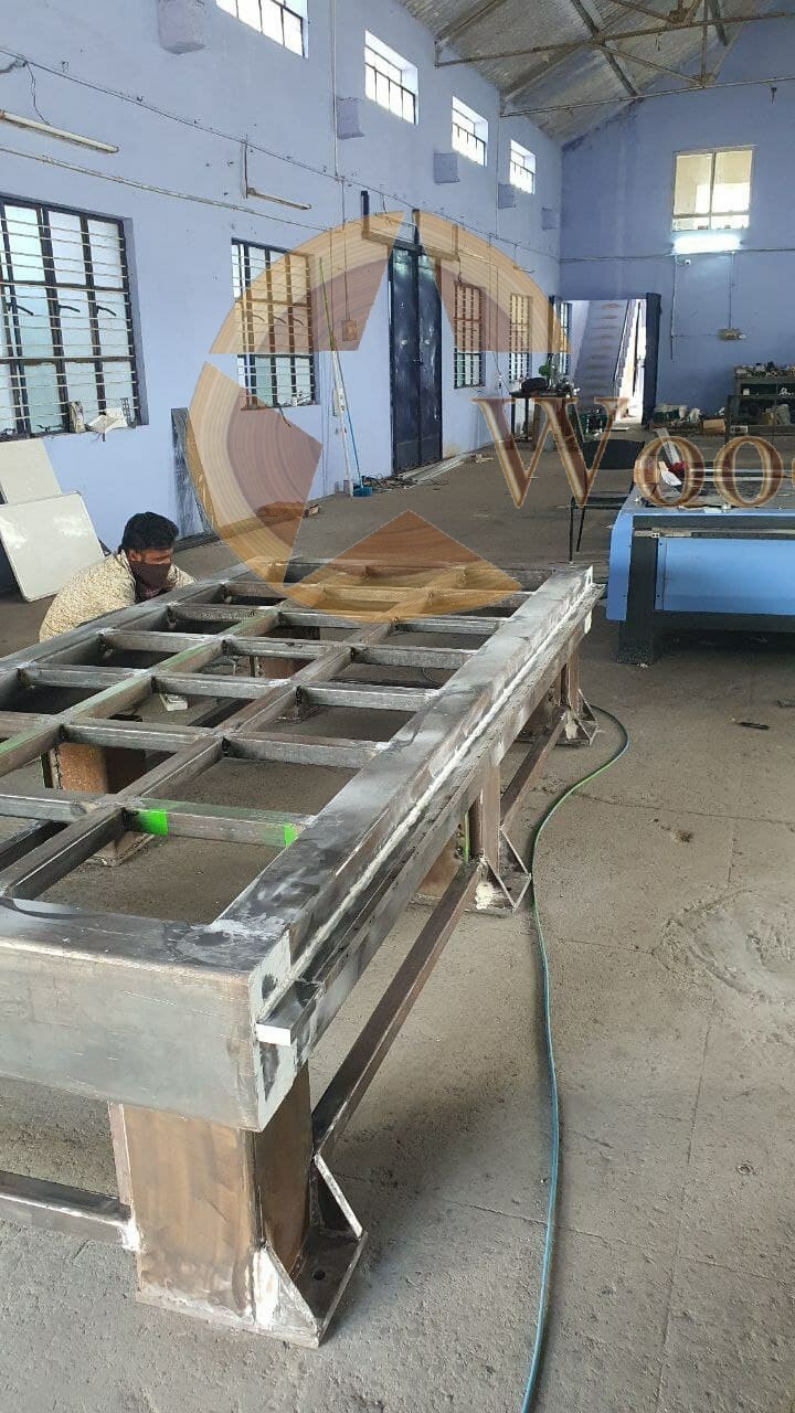 Manachanallur Cnc Wood Working Router Machine - Capacity: 1300kg Ton/day
