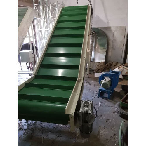 Z Type Hinge Conveyor System - Mild Steel, 10-20 Feet Length | Industrial Usage, 230 Volt Voltage, 1 Year Warranty