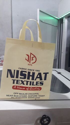 Box Bags - Non-Woven Fabric, 1,00,000 Bags Per Day Print Capacity | Elegant Embossed Surface, Hand Length Handles for Easy Carrying