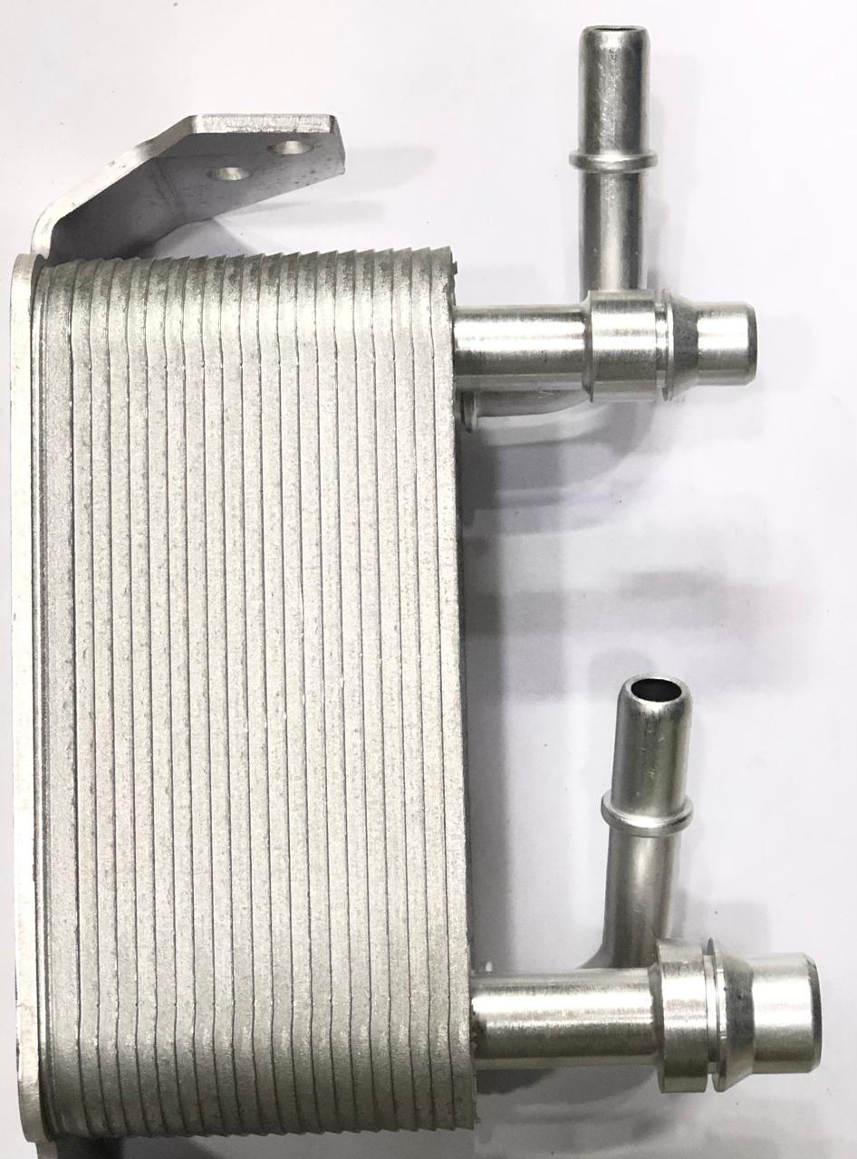 Oil Cooler Bmw E60 - Color: Silver