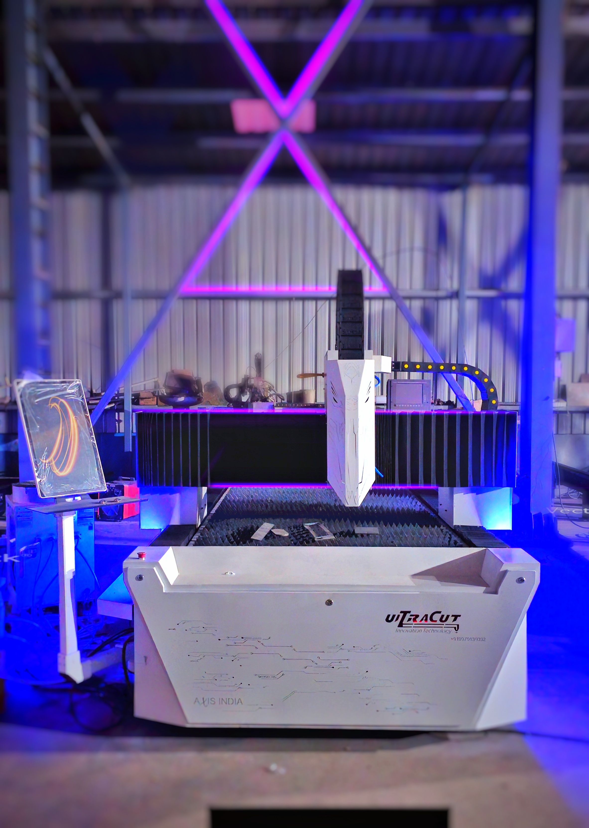 Automatic 1000watt Cnc Fiber Laser Cutting Machine
