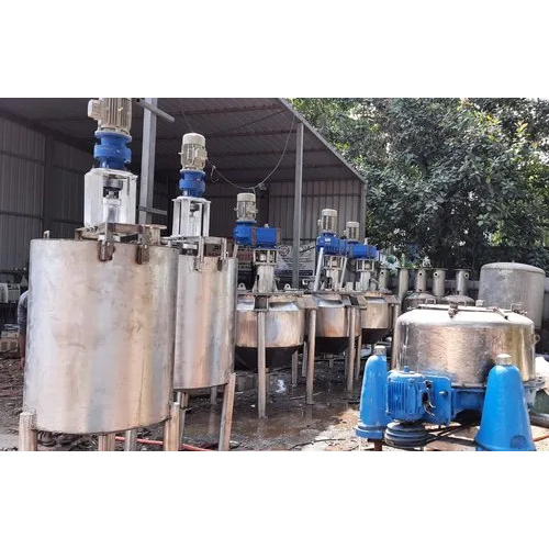 Stainless Steel Reaction Vessel - Industrial-Grade Durability, High-Temperature Resistance, Sleek Silver Finish