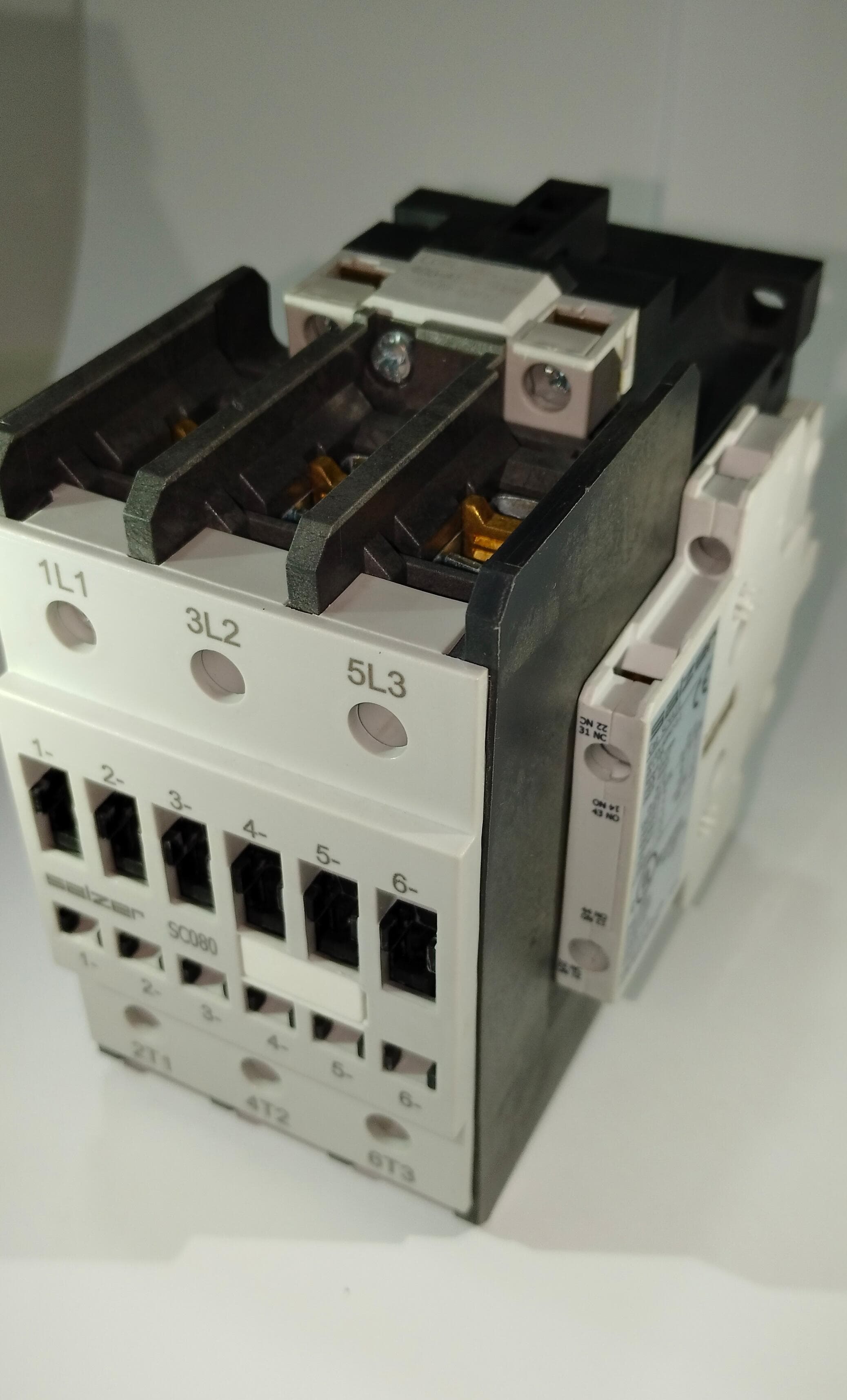 Contactor 80a 3pole Sc080p30 - Salzer