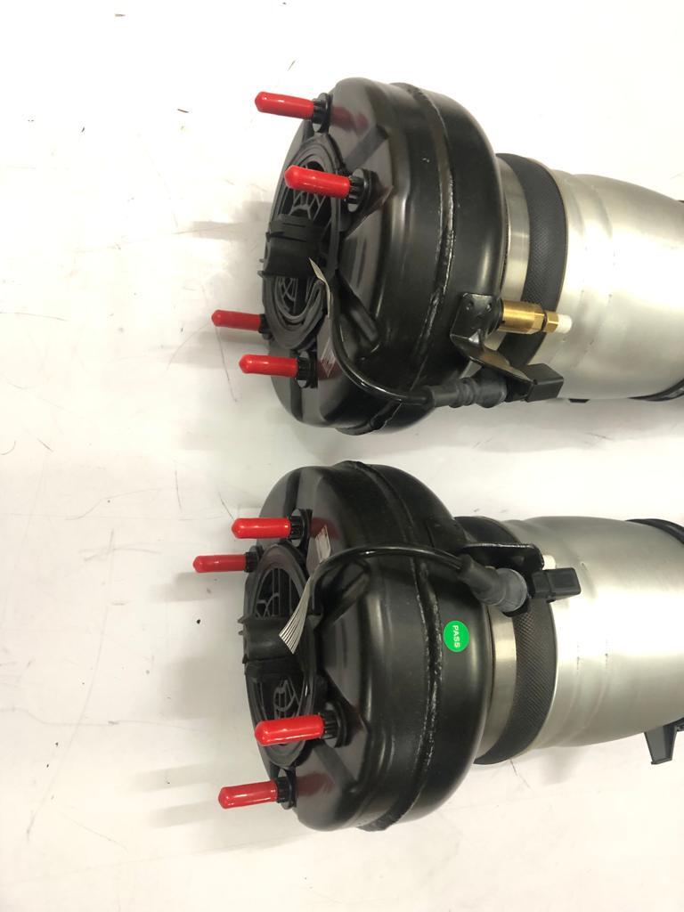 Car Shocker Absorber - Durable Design , Front And Rear Shock Absorbers For Luxury Four-wheelers, 1 Year Warranty, Up To 5 Years Working Life