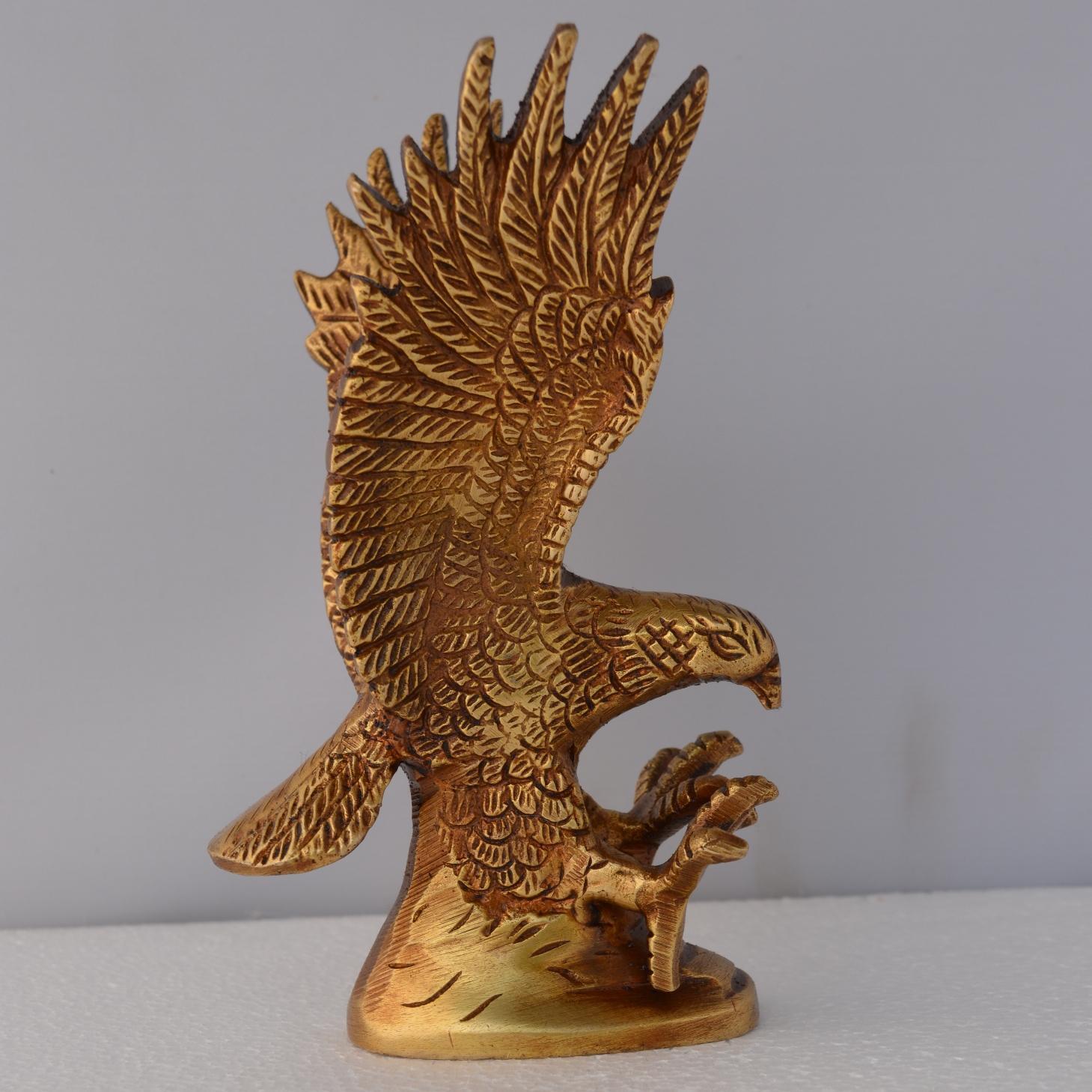Eagle Made Of Brass In Antique Finish With Wings Opened Table Home Decoration Figurine Animal Figure Gifting Item - Color: Brown