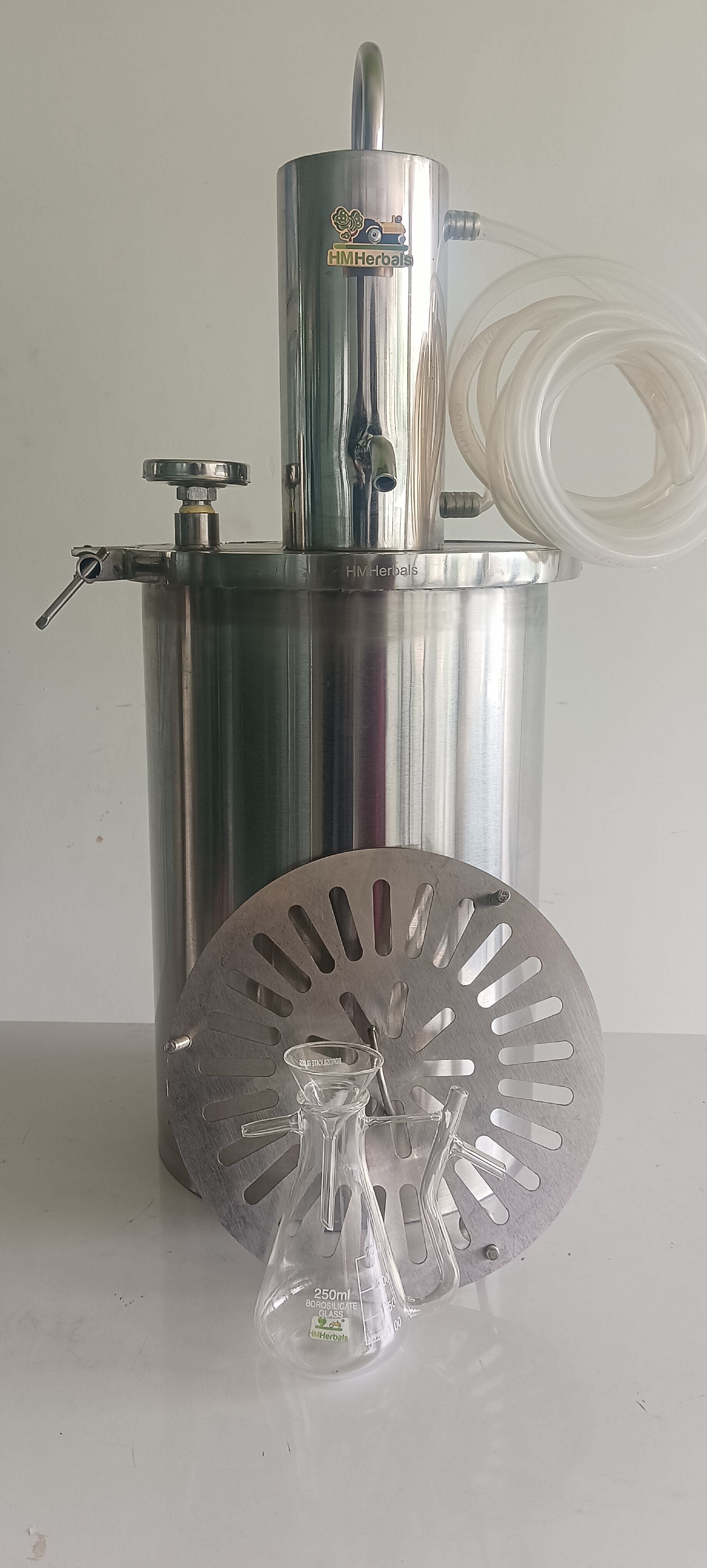 Mini Distillation Unit Lab Scale - Capacity: 5 Liter/day