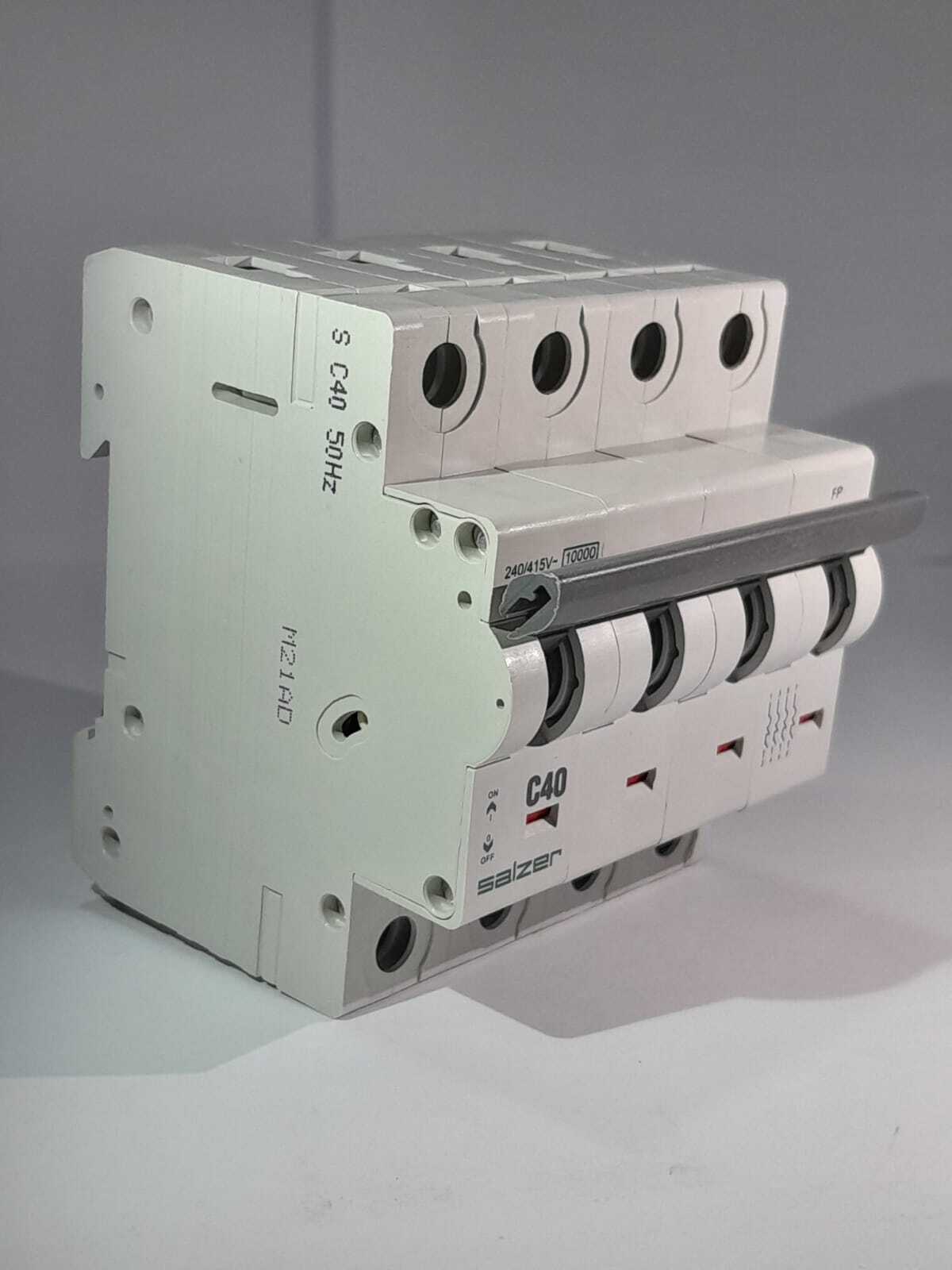 Mcb 40a 4pole Mxfpc400 - Salzer