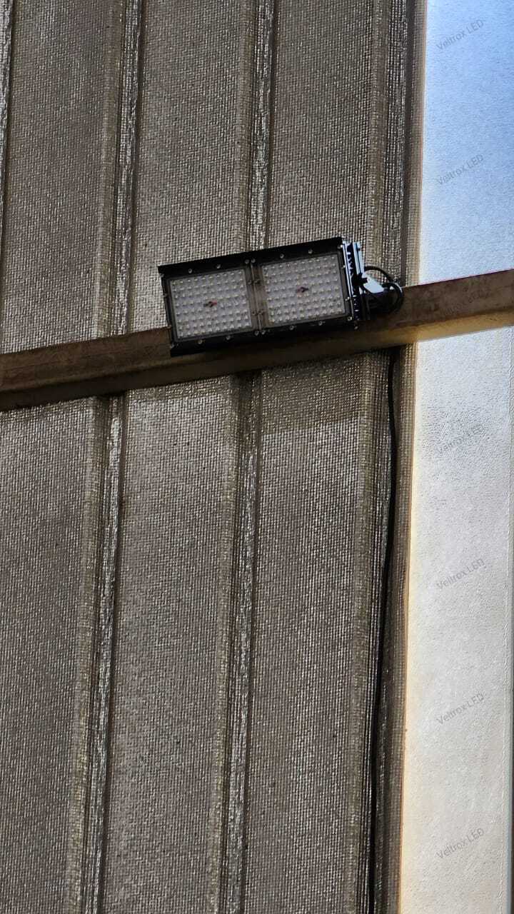 Veltrox 100w Led Lens Flood Light - Features: Good Quality