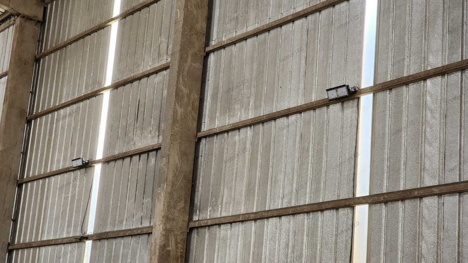 Veltrox 100w Led Lens Flood Light - Features: Good Quality