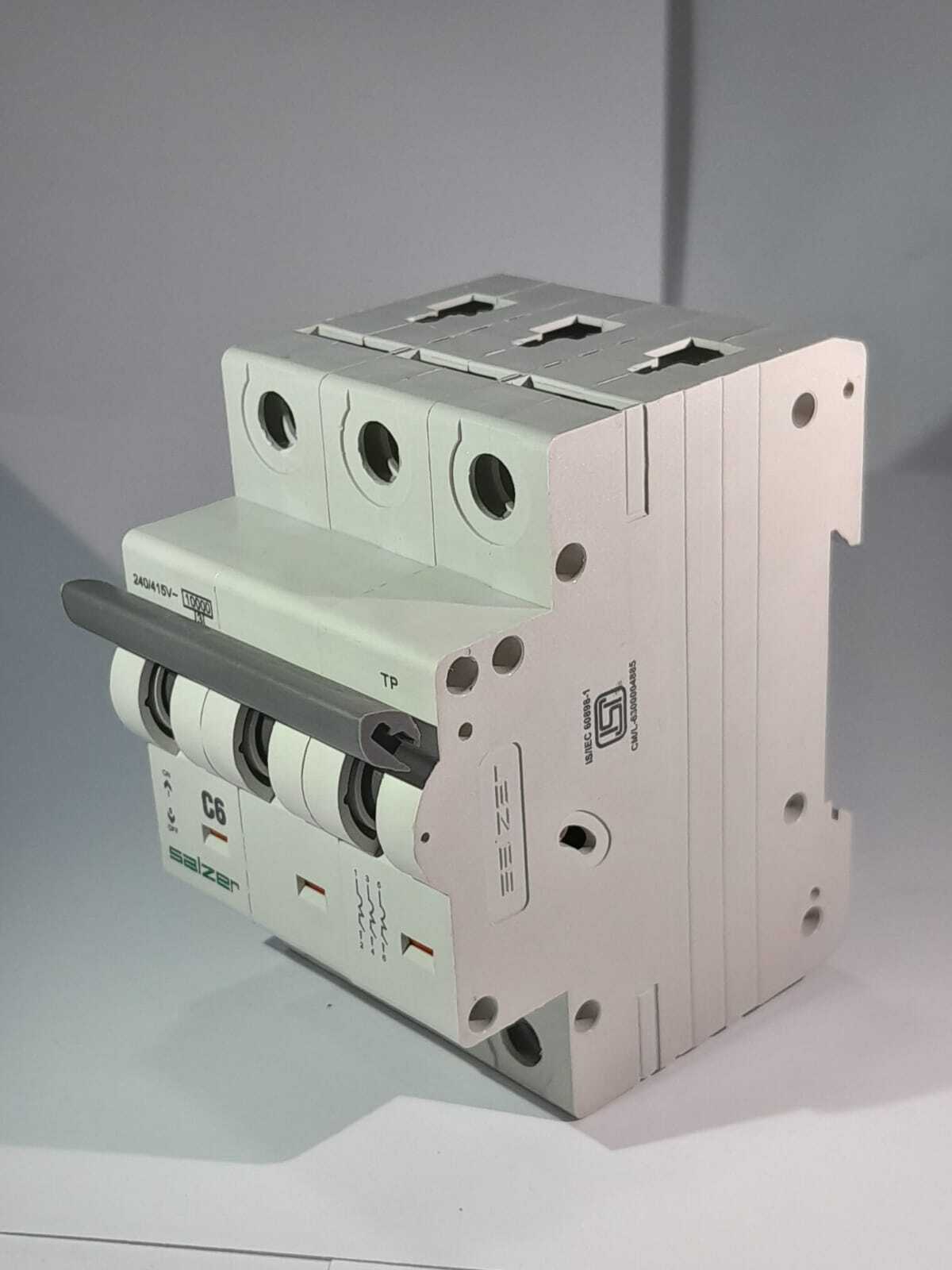Mcb 6a 3pole Mxtpc006 - Salzer - Color: White
