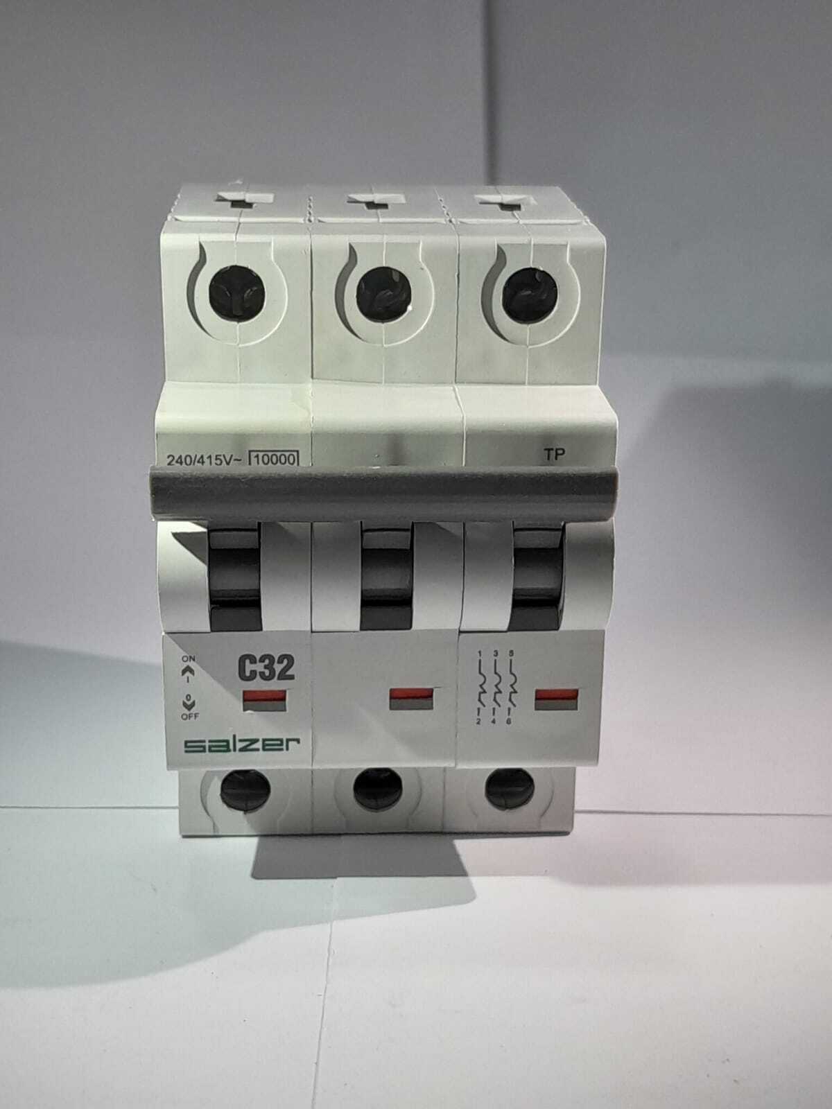 Mcb 32a 3pole Mxtpc320 - Salzer - Color: White
