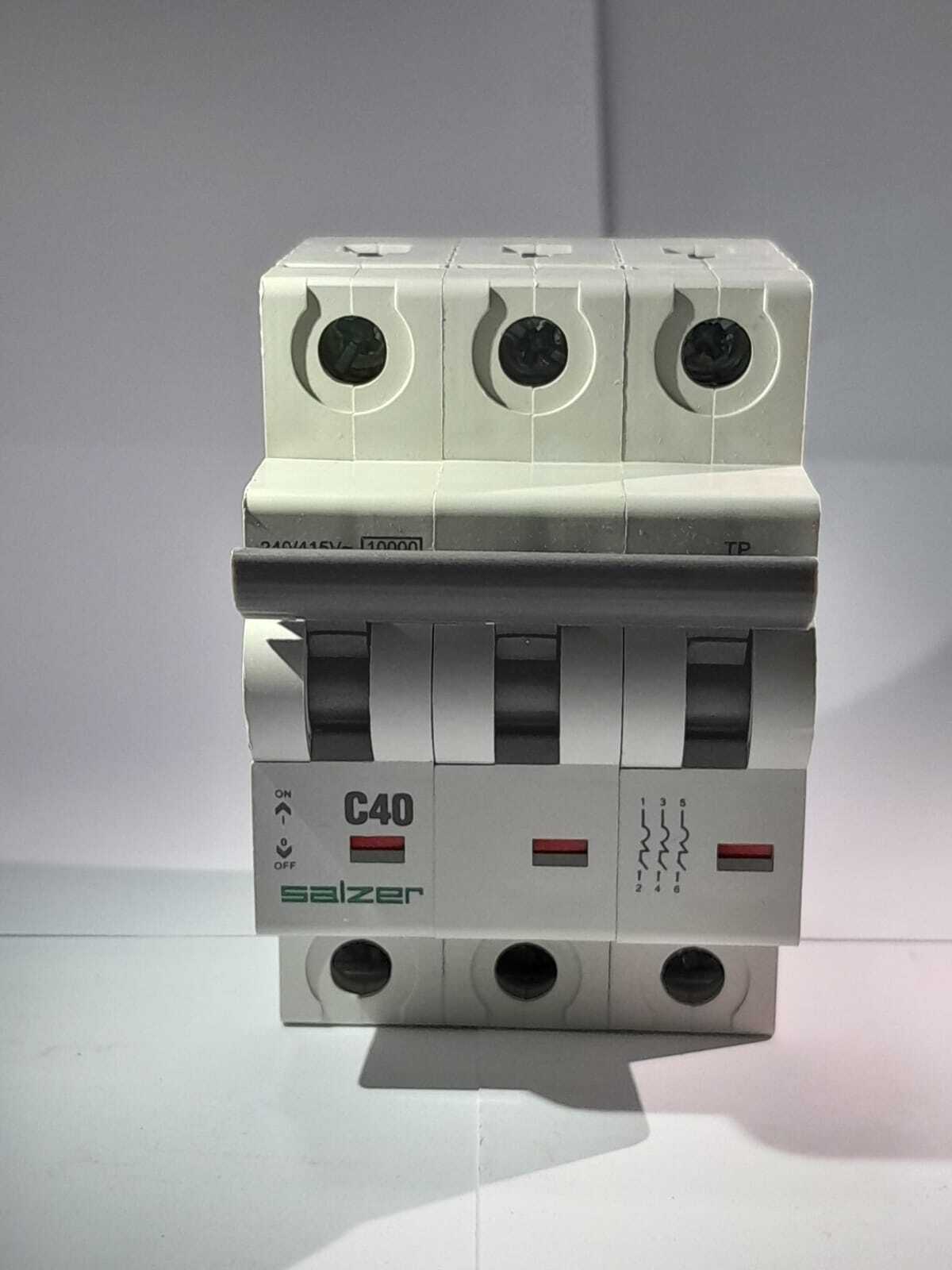 Mcb 40a 3pole Mxtpc400 - Salzer