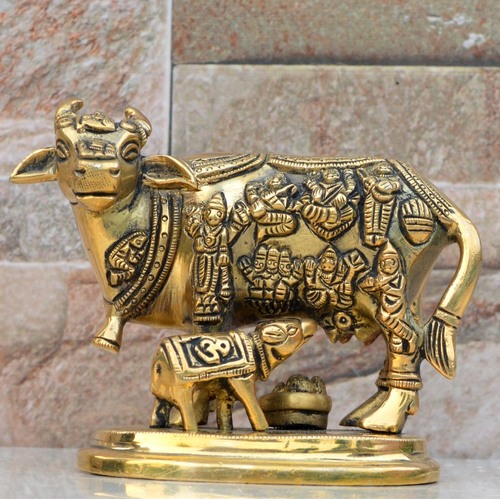 Cow With Calf Idol Showpiece For Home Decor,Housewarming And Return Gift - Krishna Darling Cow Calf Idol/Kamdhenu Cow Idol/Brass Gau Mata Idol - Color: Yellow
