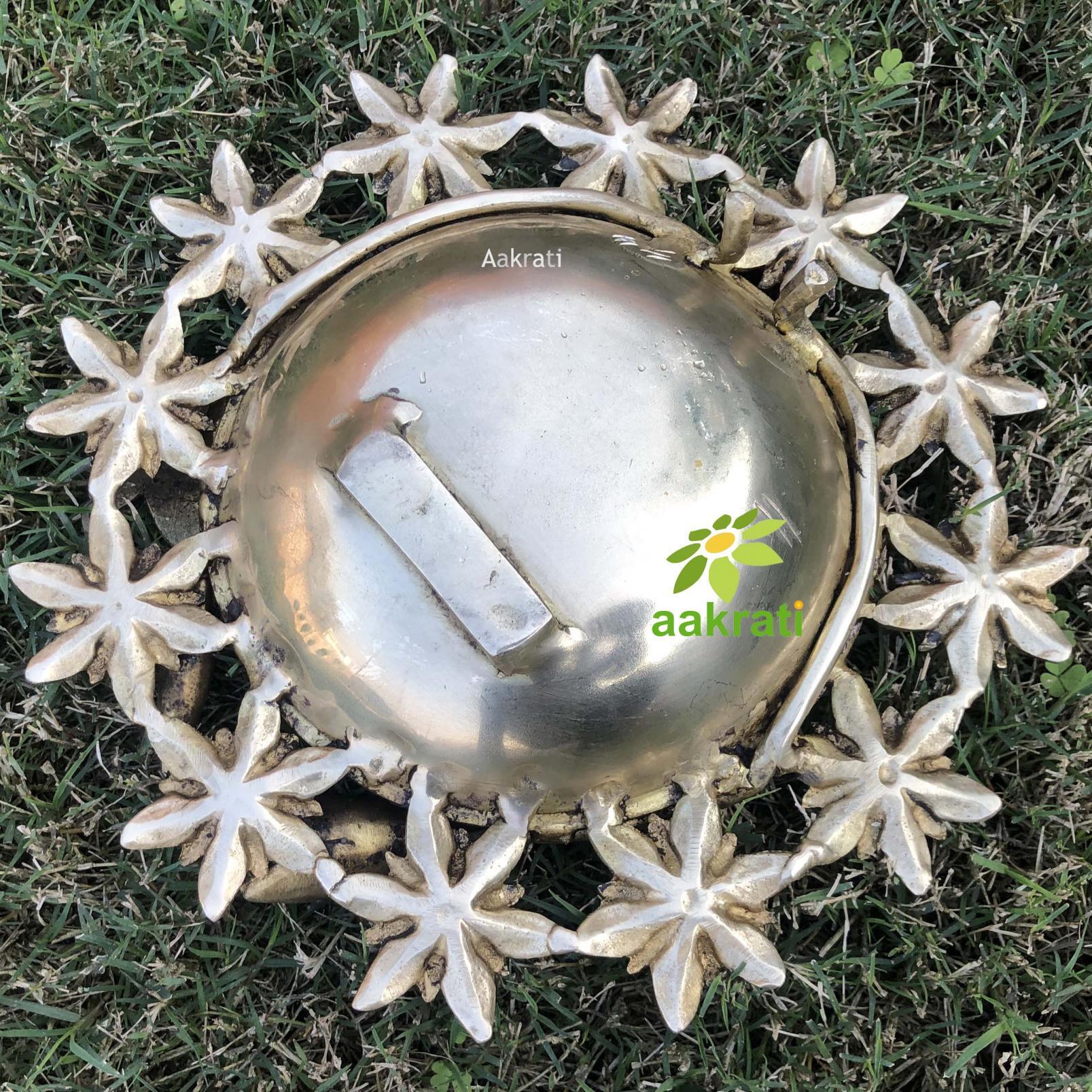 Decorative Urli Lotus Leaf For Diwali Decor - Brass, 22 X 22 X 7 Cms, Yellow Color, Modern Style, Ideal For Indoor Decoration And Gifting