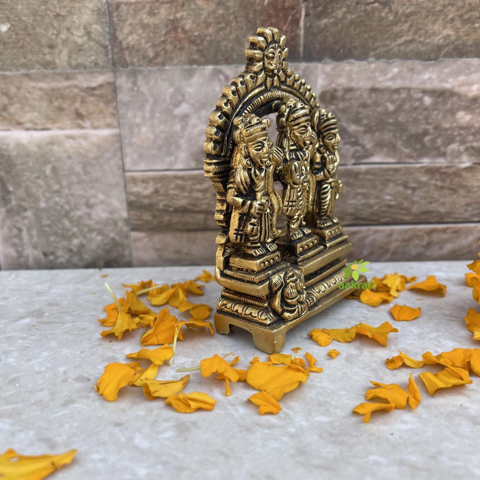 "Ram Darbar (With Laxman Seeta & Hanuman). Temple Statue. Intricate Brass Craft. Best For Home, Temple, Altar And Gifting " - Color: Yellow