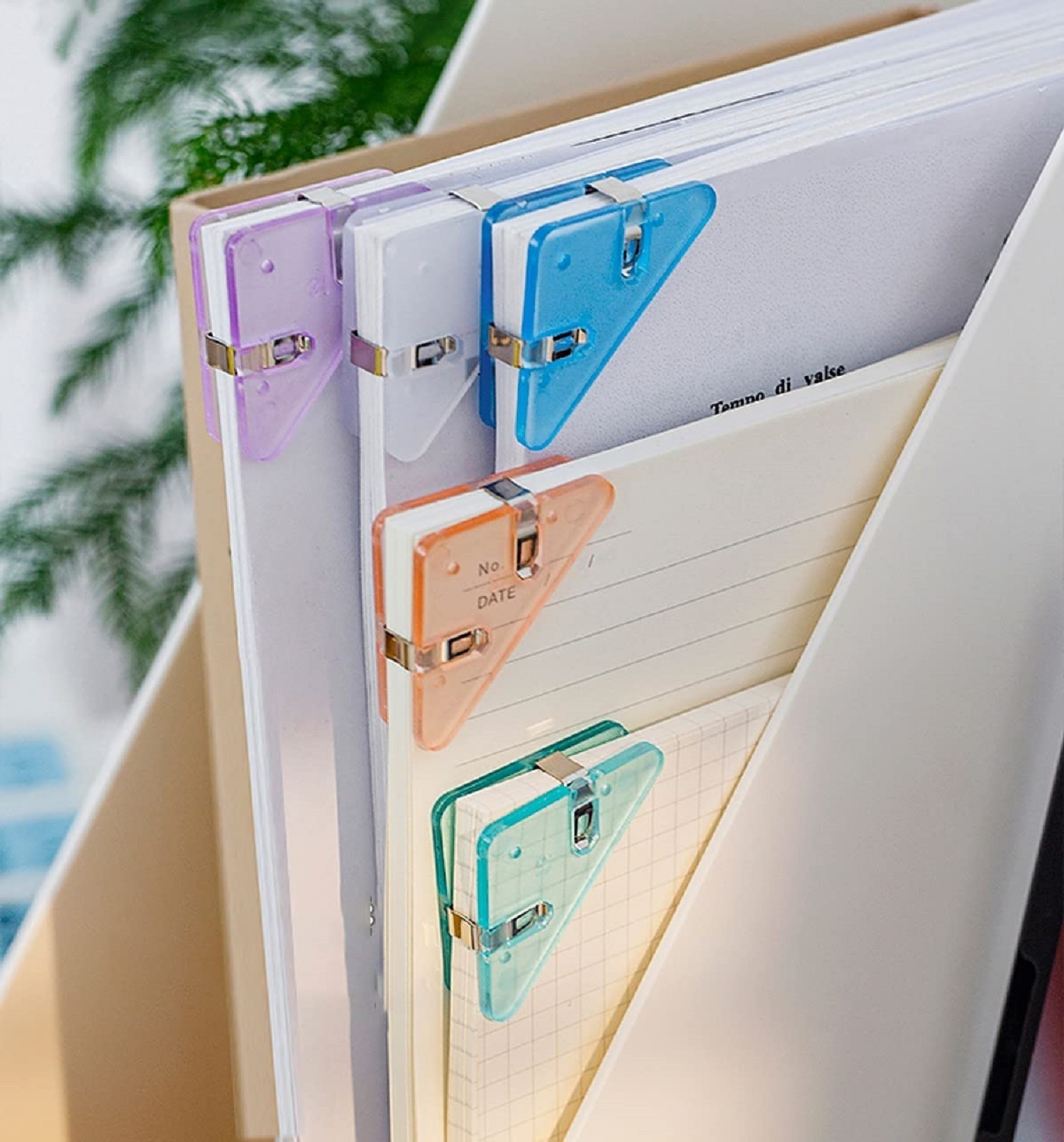 Paper Corner Clip