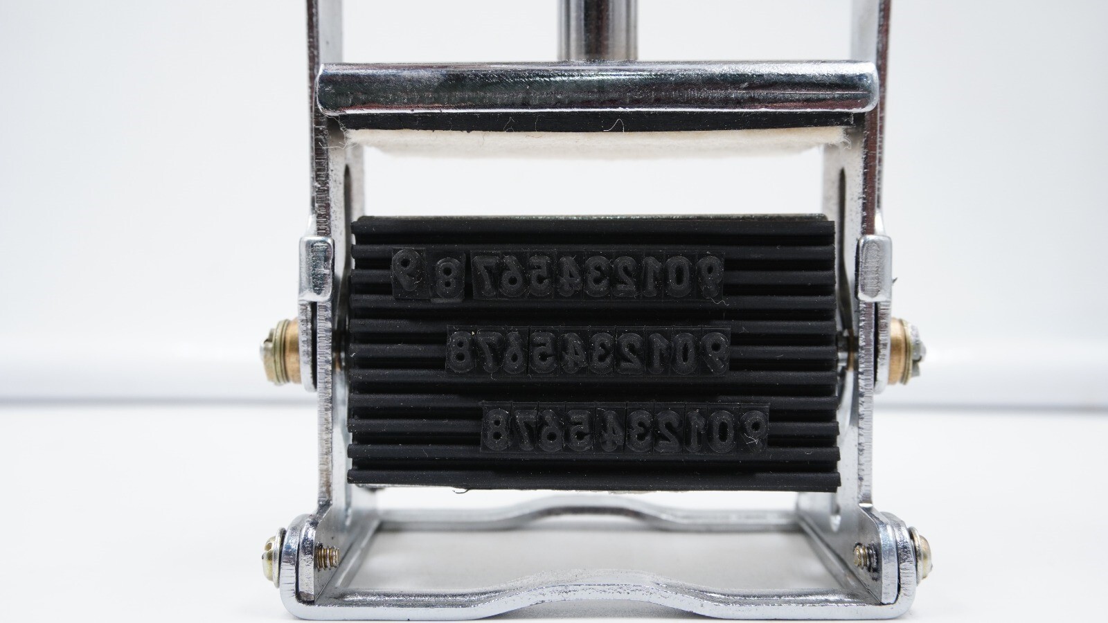 Mini Batch Coding Machine - Automatic Grade: Manual