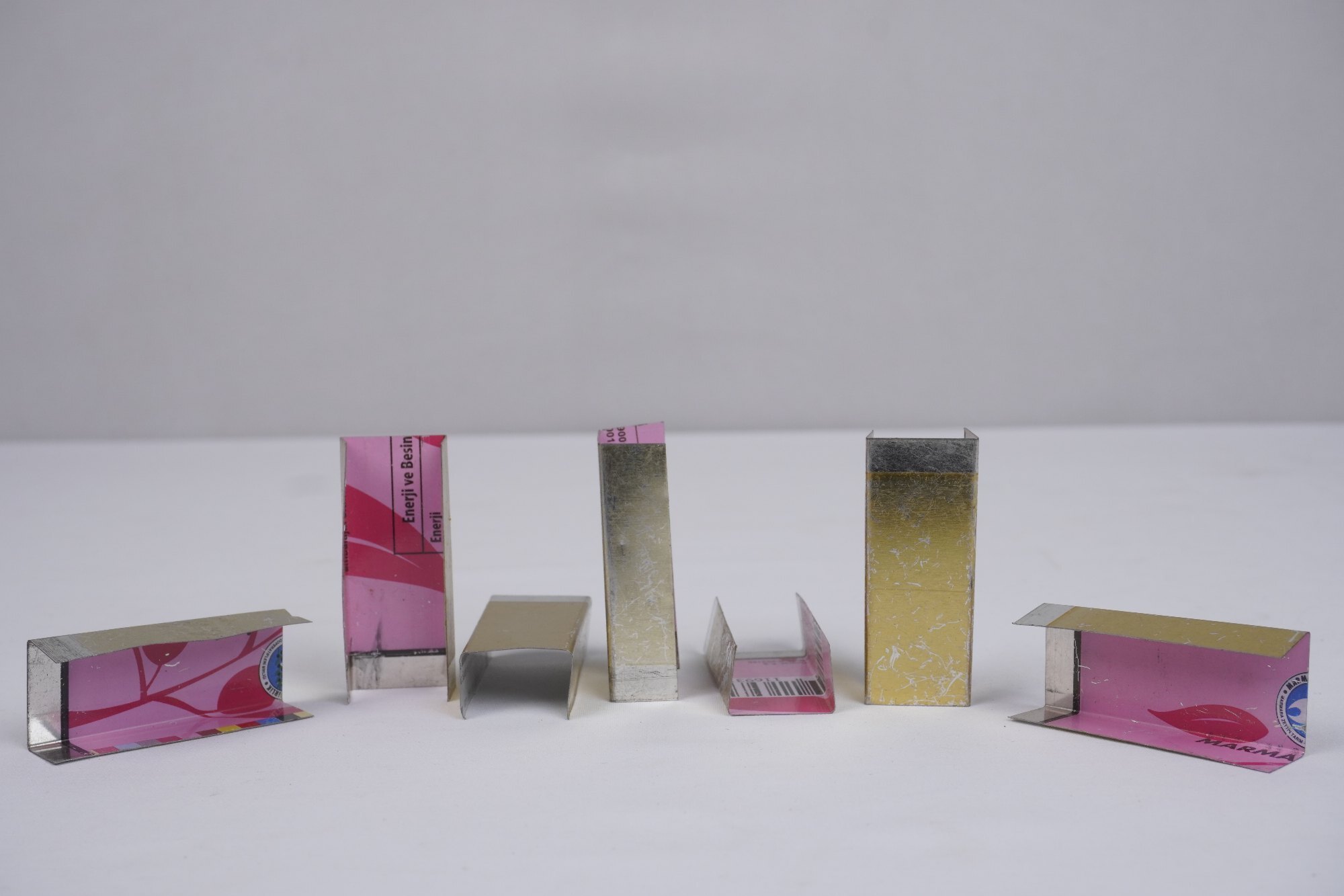 Clip For Ms Strap - Ms Material, 12mm/16mm/19mm Size, Silver & Red Color | Hard Hardness, Suitable For Box Strapping Applications