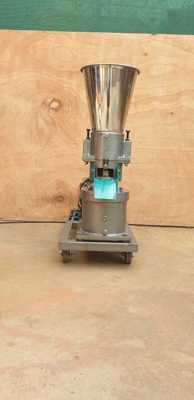 3hp Pashuaahar Pellets Machine - Color: Sliver