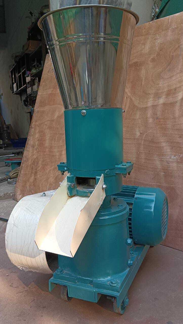 5hp Pashuaahar Pellets Making Machine - Color: Sliver Blue