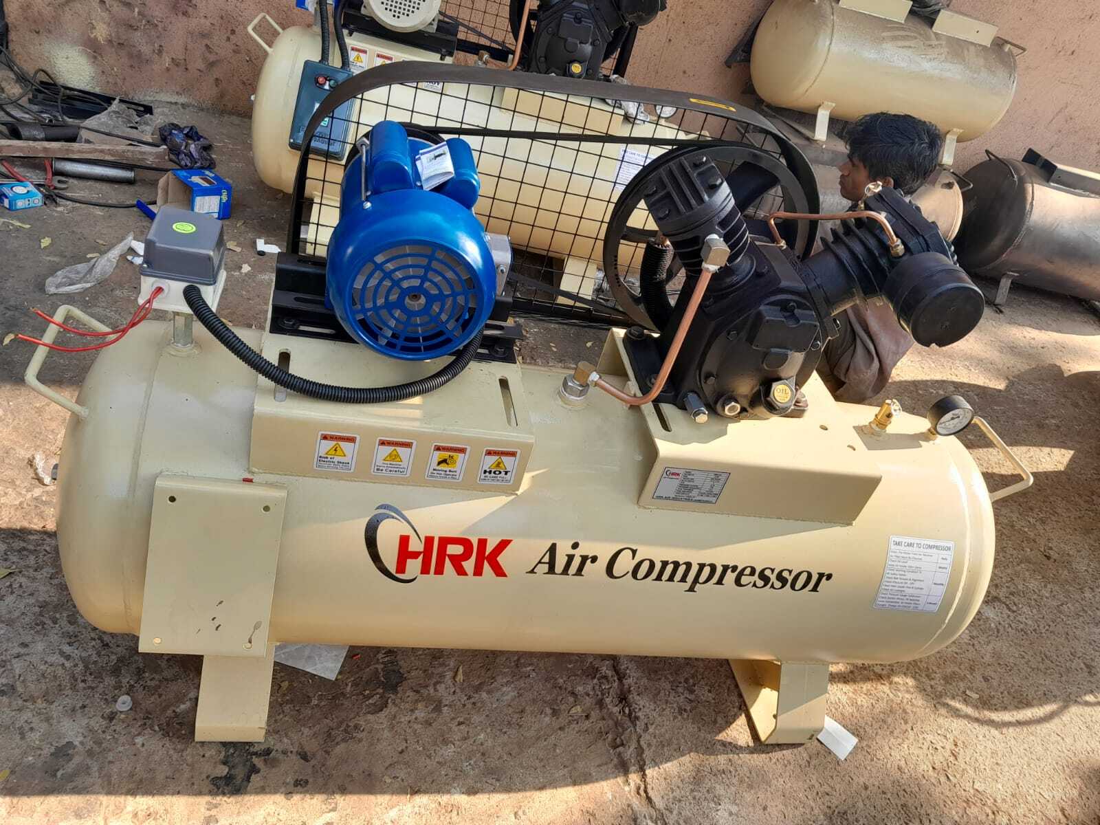 3 Hp Air Compressor - Air Flow Capacity: 9.79 Cfm Cubic Feet Per Minute (Ft3/min)