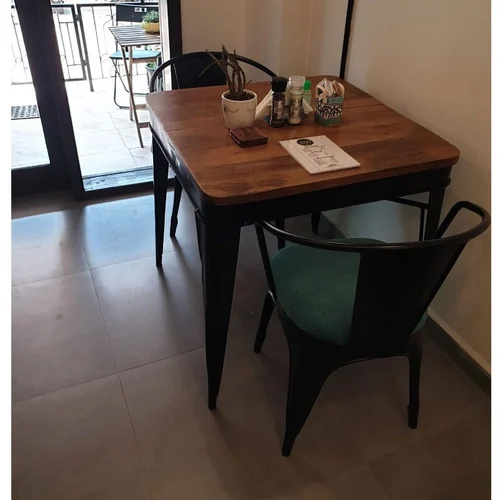 Wooden Table And Chair Set For Restaurant Design: Standard