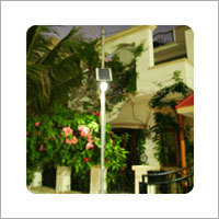 सौर स्ट्रीट लाइट