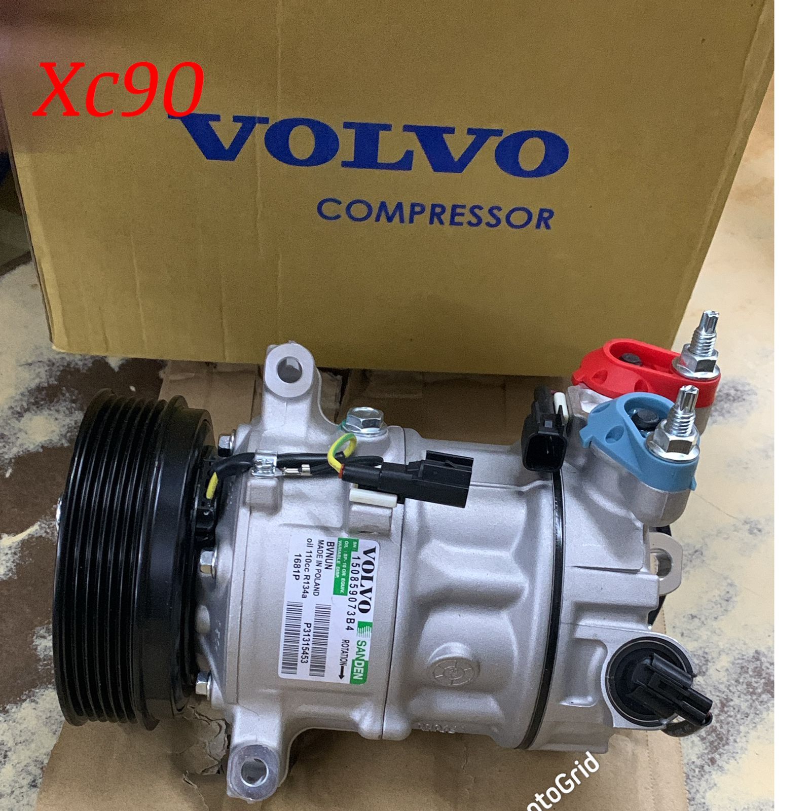 Ac Compressor For Audi Car - Color: Silver