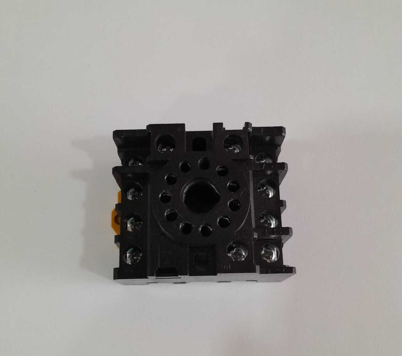 Relay Socket - Mk11c 11 Pin, Black Color For Industrial Automation, Automotive, Telecommunications, 200 Grams Weight