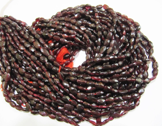 Natural Garnet Oval Shape Faceted 6x8mm To 6x10mm Beads Strand 13''long