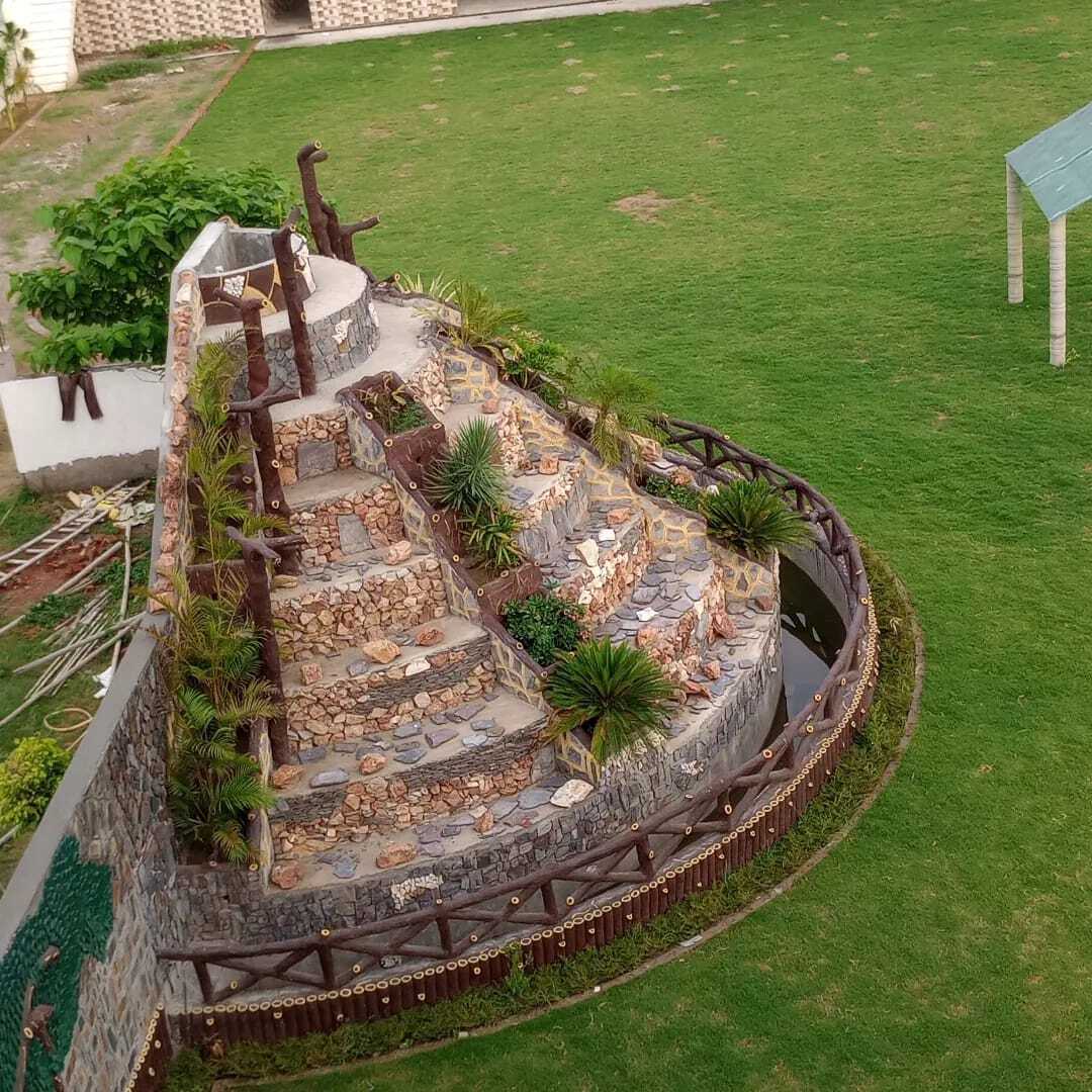 Smart Gardener - Customized Garden Planning Tool | Unmatched Vegetable Variety Selection, Growing And Buying Information, Square Footage Advice