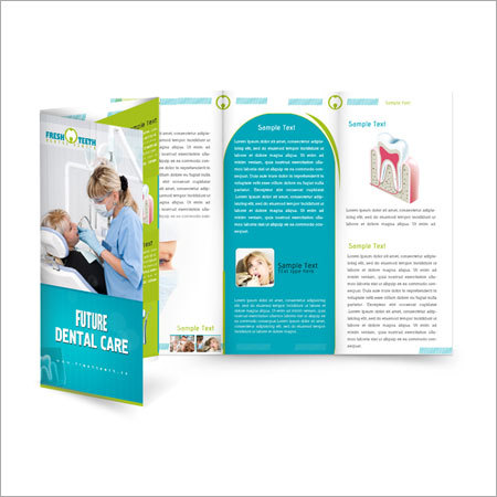 व्यावसायिक त्रिकोणीय ब्रॉशर डिज़ाइनिंग