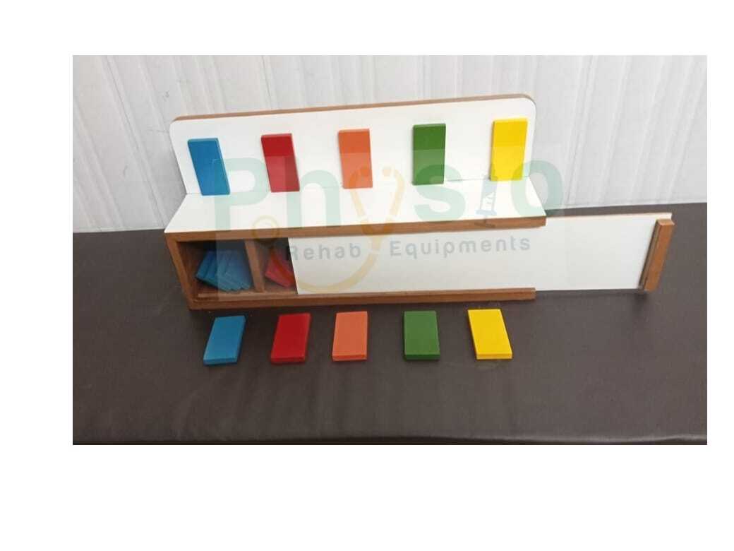 Colour Sorting, Matching And Posting Box - High-quality Plastic Plates, 25 Pieces In 5 Vibrant Colours, Recyclable And Portable For Children