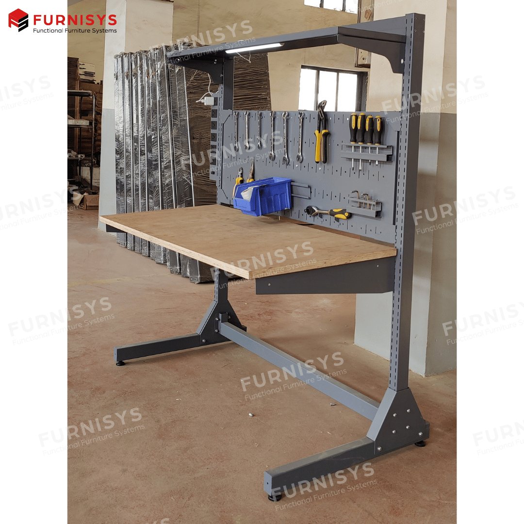 Industrial Work Table - Height: 3-5 Feet Foot (Ft)