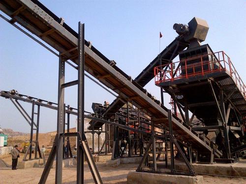 स्किड क्रशिंग और स्क्रीनिंग प्लांट्स