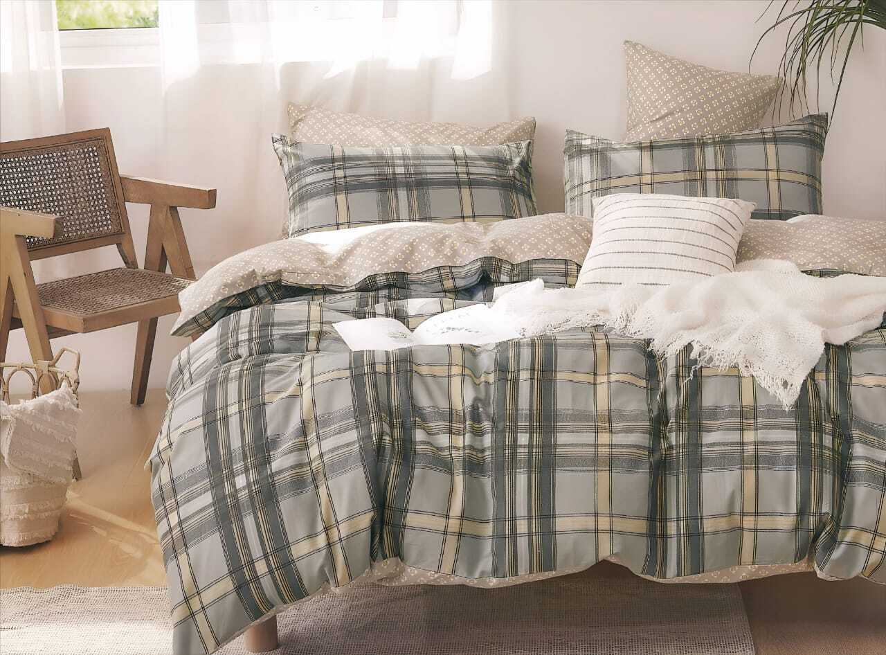 Pride 2+2 - Material: Polyester