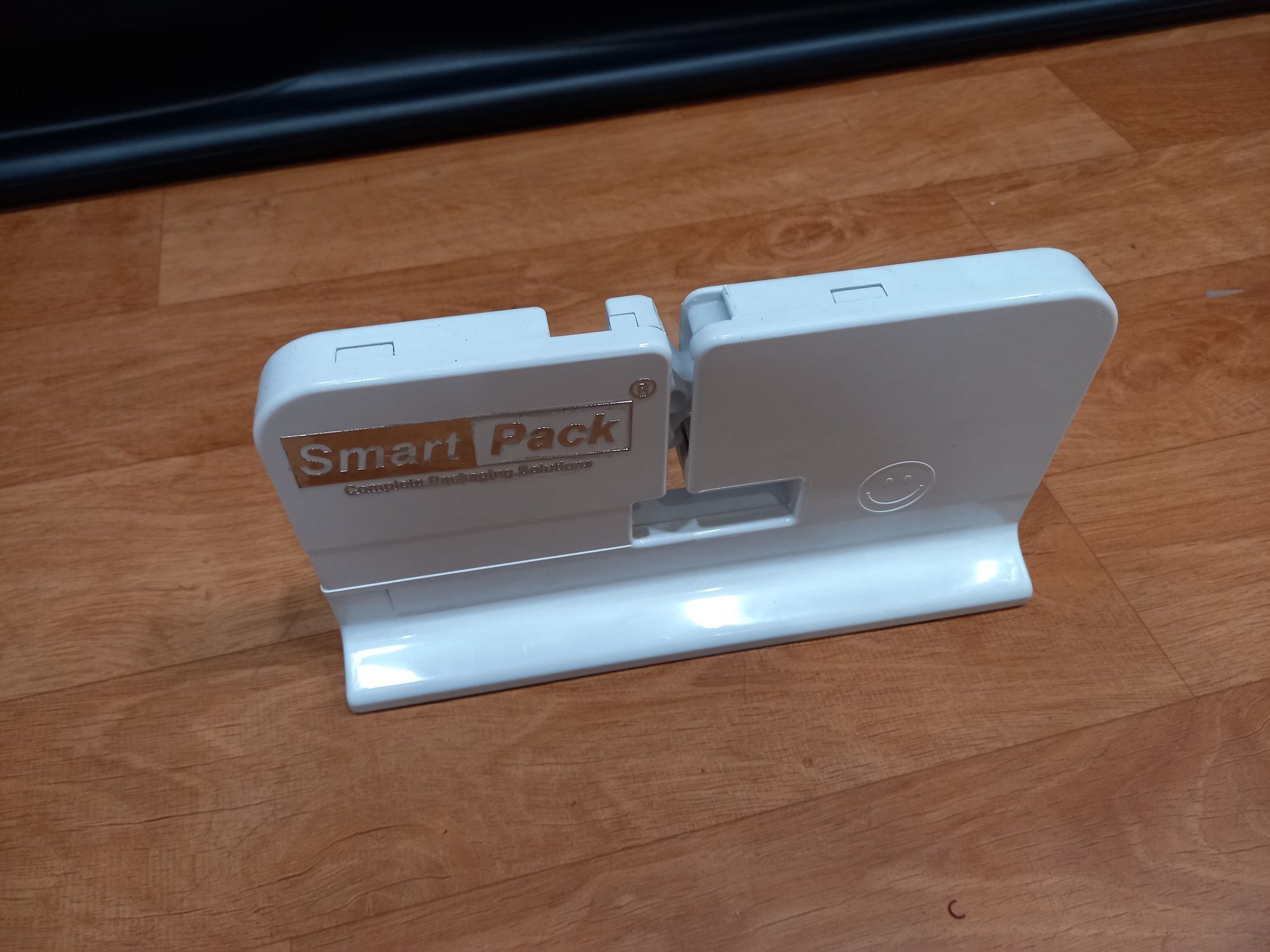 Bread Sealer Machine - Color: Silver