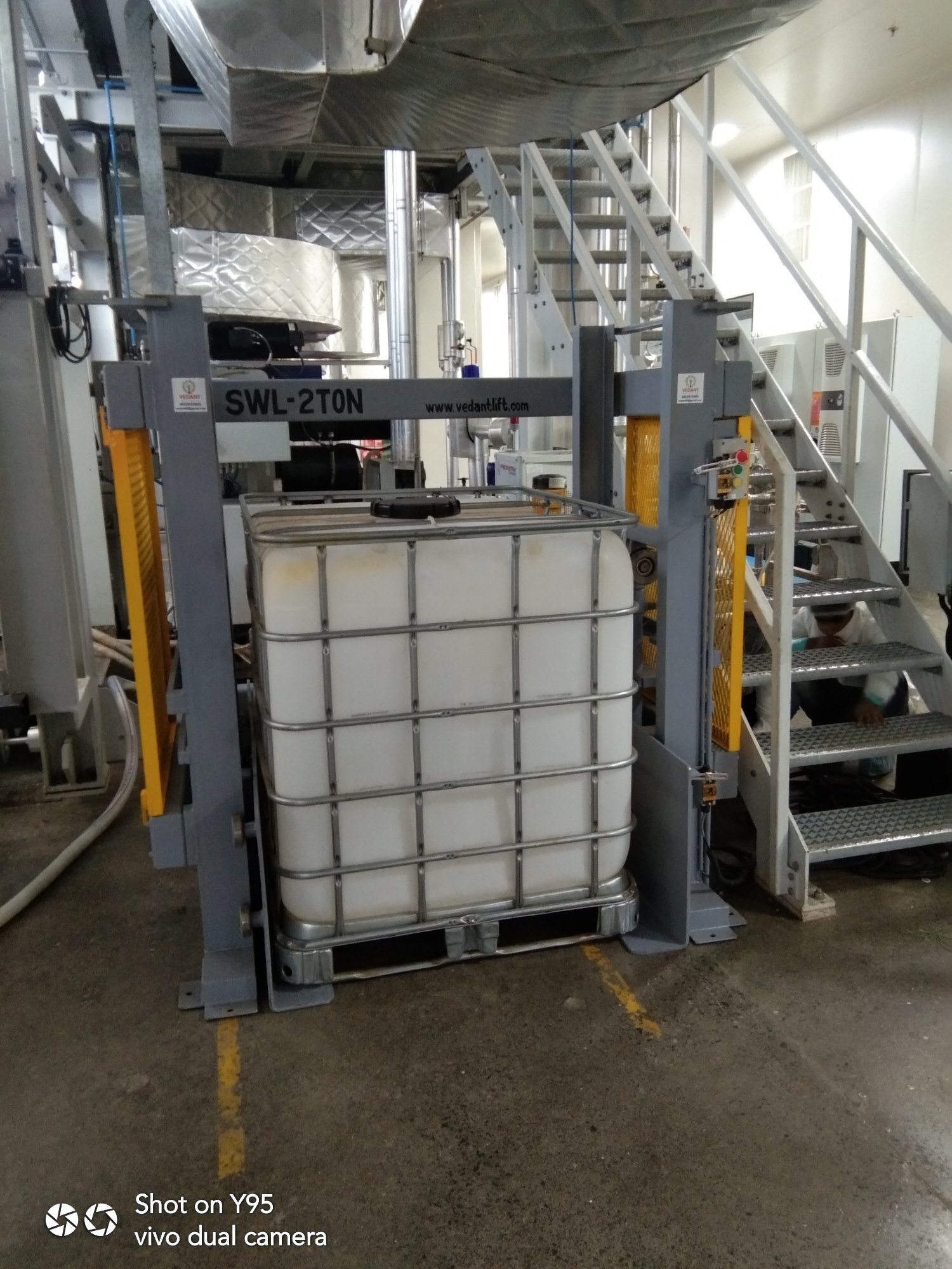 Goods Lift Manufacturers Suppliers In India At 395000 00 Inr In Pune