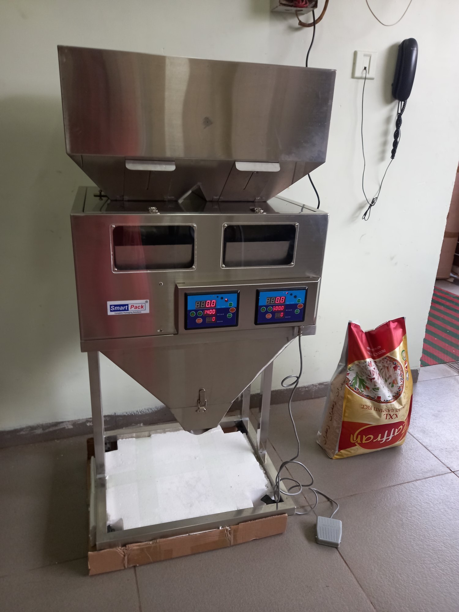 Double Head Weigher Up To 5kg - Automatic Grade: Semi-automatic