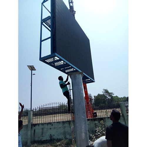 Pole Mounted Full Colour LED Display - IP65 Protection, Automatic Control, 220-240V Input, Custom Size, Operating Temp -20 to 60°C | Outdoor Advertising Solution