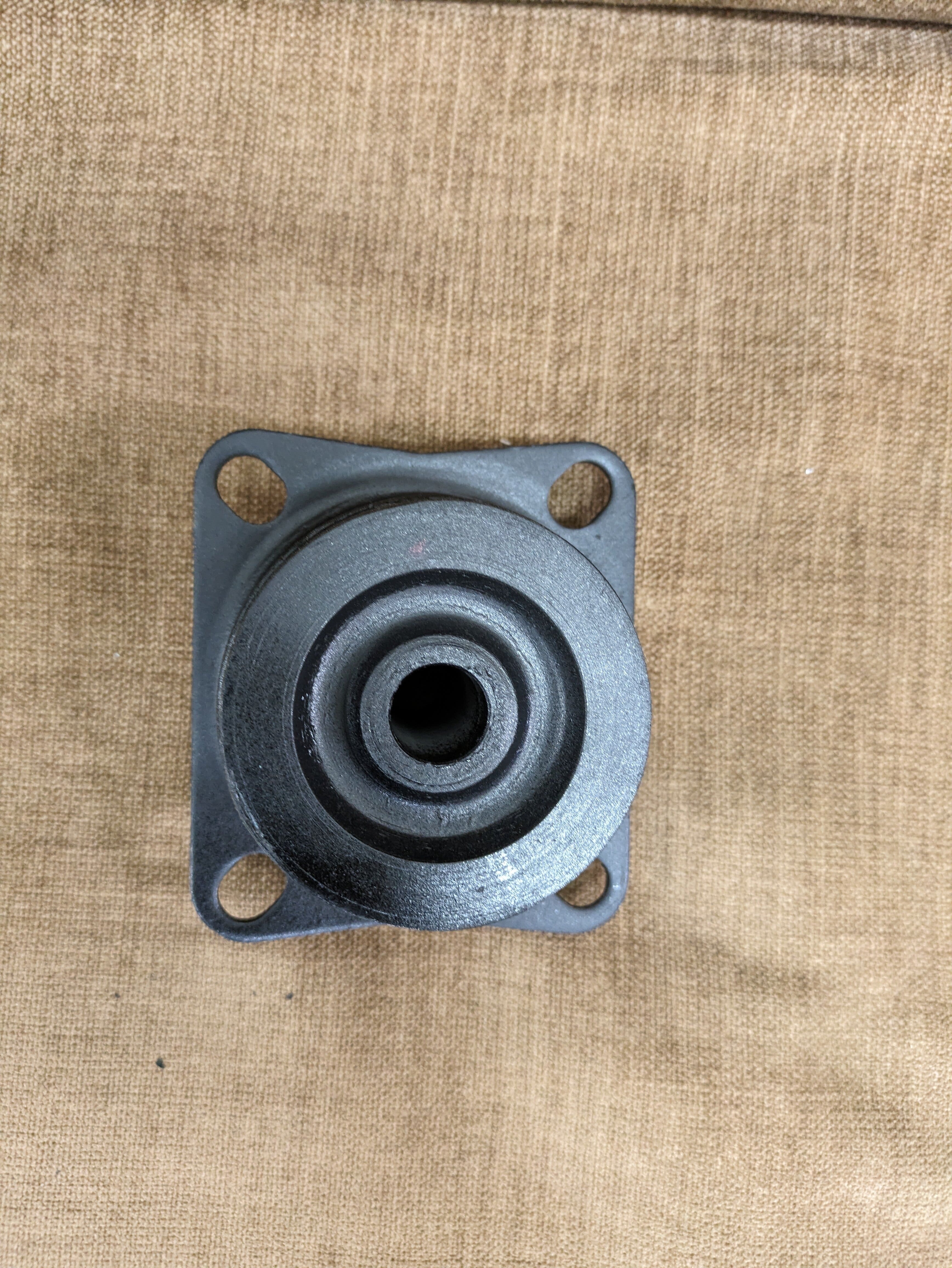 Metacone Mounts - Material: Steel