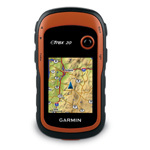 GARMIN eTrex 20 एक हाथ में पकड़ने योग्य, पोर्टेबल GPS नेविगेशन यूनिट है जो एक सरल और उपयोगकर्ता के अनुकूल इंटरफेस के साथ आता है। इसमें उच्च संवेदनशीलता वाला GPS रिसीवर होता है जो तेजी से सटीक स्थिति प्रदान करता है।
