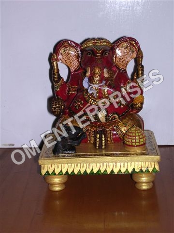 लकड़ी के भगवान गणेश