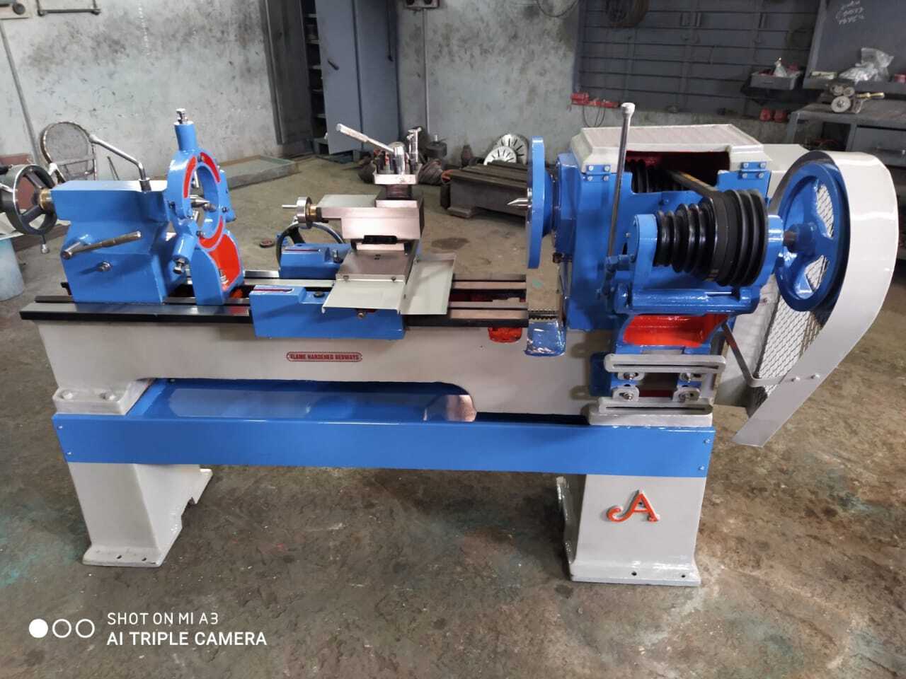 Semi Automatic Adventure Medium Duty Lathe Machine