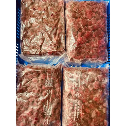 Iqf Raspberries Frozen Fruits - Color: Red