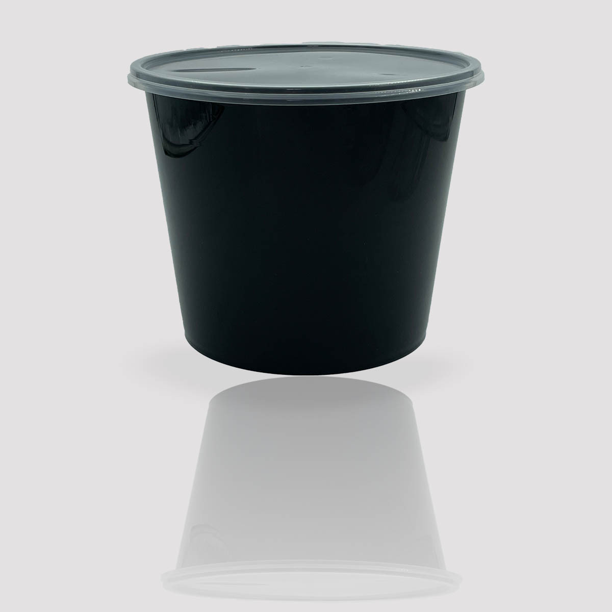 Plastic Container With Lid - Color: Transparent